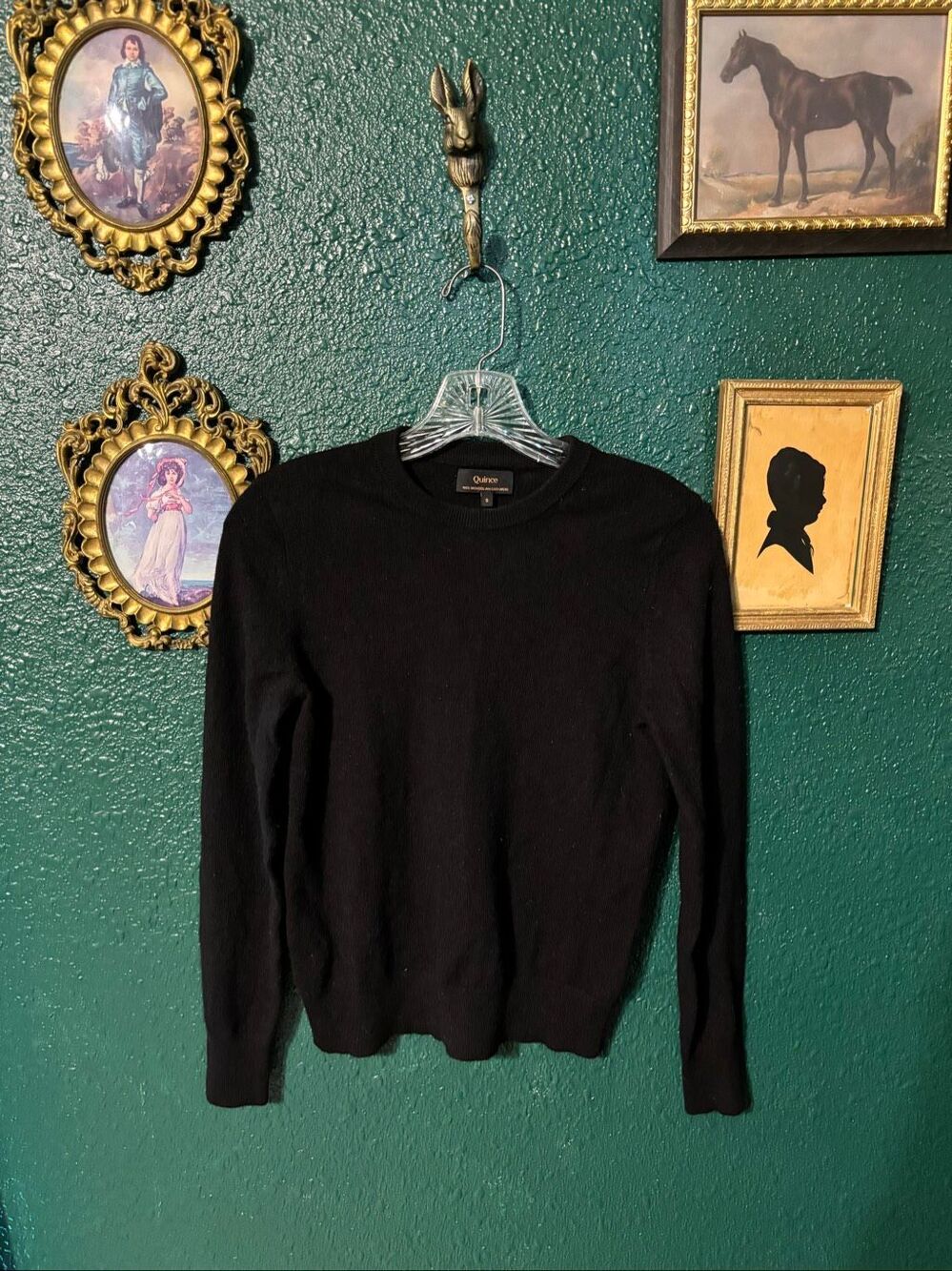 Quince 100% Mongolian Cashmere Black Sweater Sz Small Quiet Luxury
